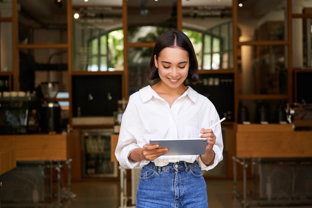 A Recipe for Success: 9 Customer Analytics Restaurants Need to Measure